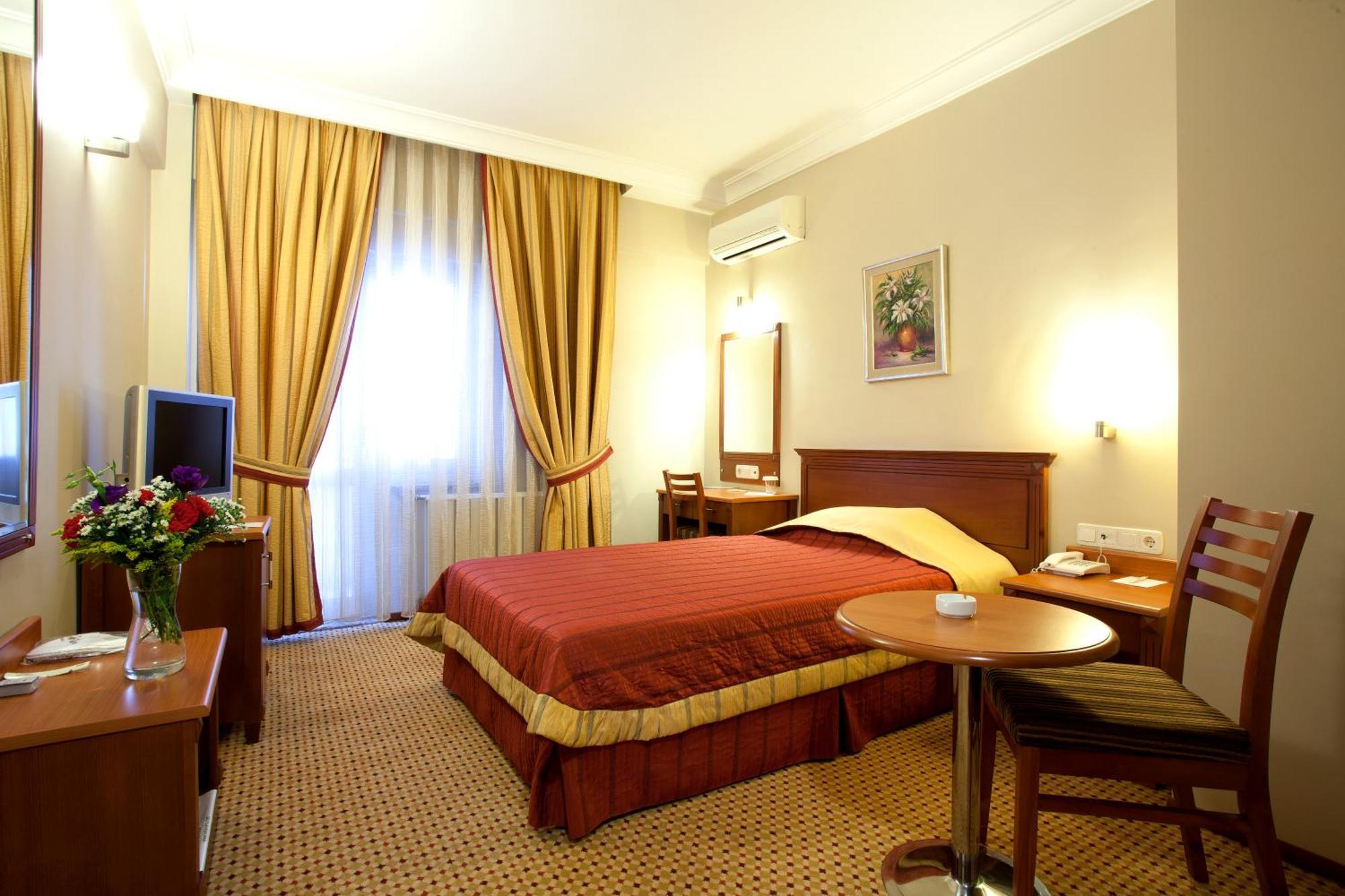 Sefa Hotel 2 Corlu Zewnętrze zdjęcie